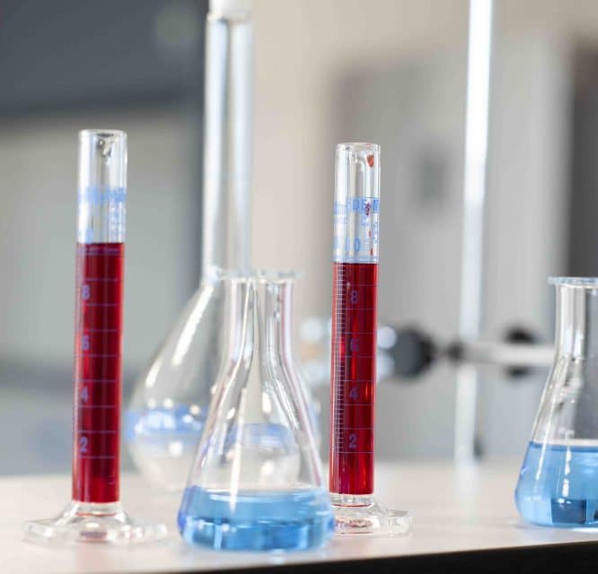 Laboratorium Centrum Kształcenia Praktycznego (CKP)